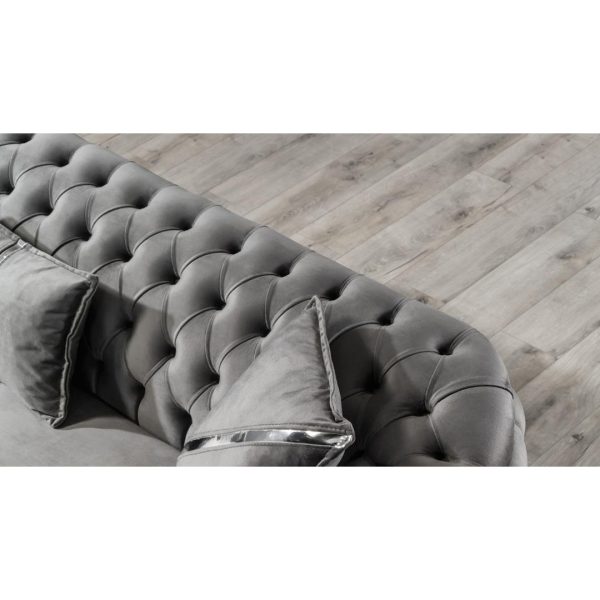 C. Class Chesterfield Sofa Set - Image 4