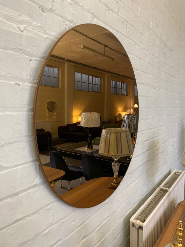 Round Mirror