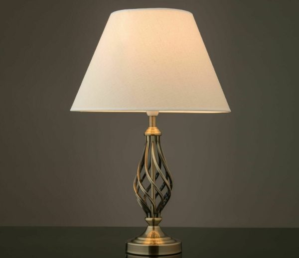 Diamond Twirl Lamp - Image 3